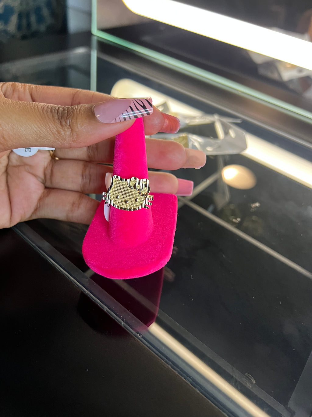 Hk ring