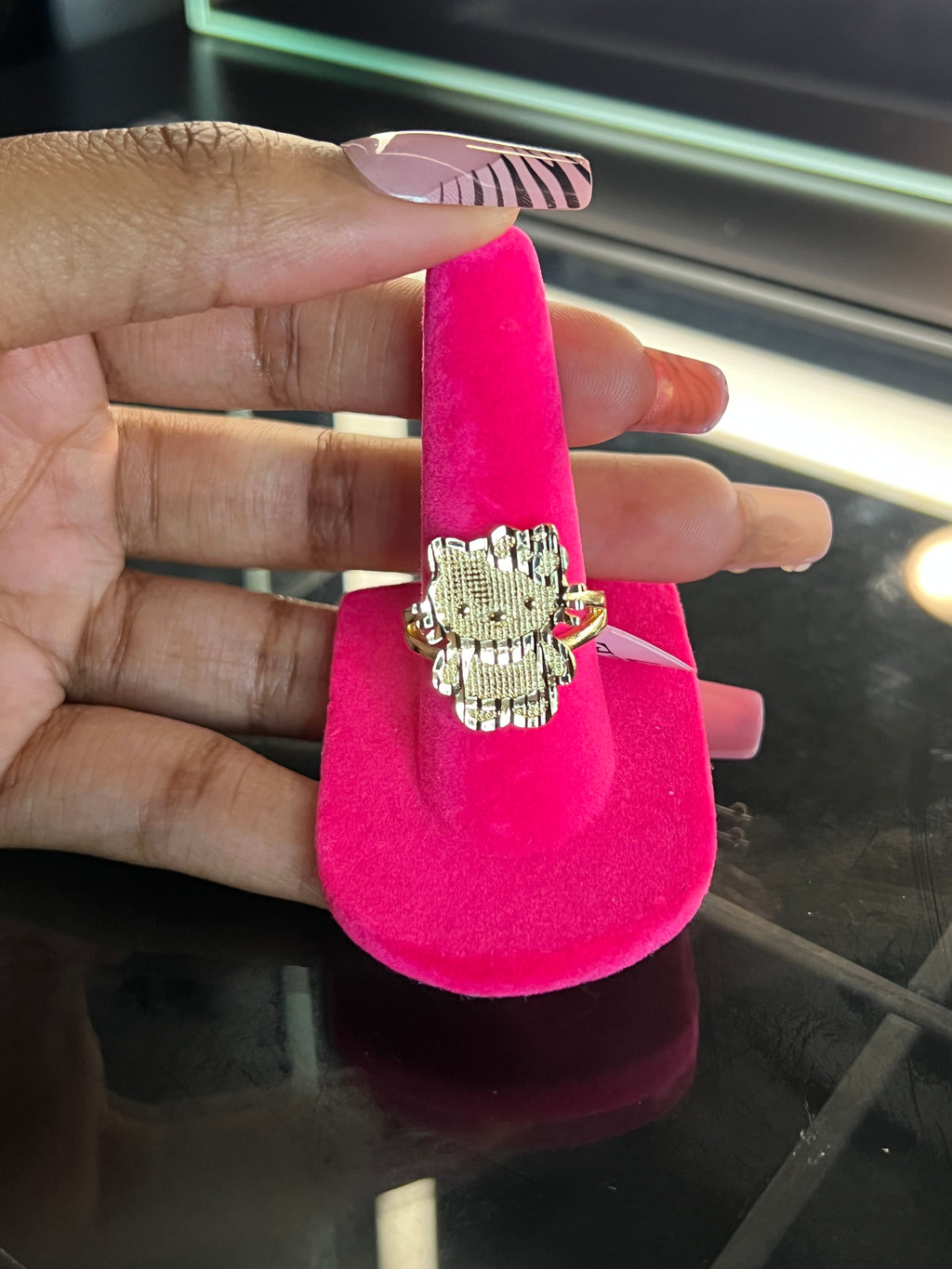 Hk full body ring