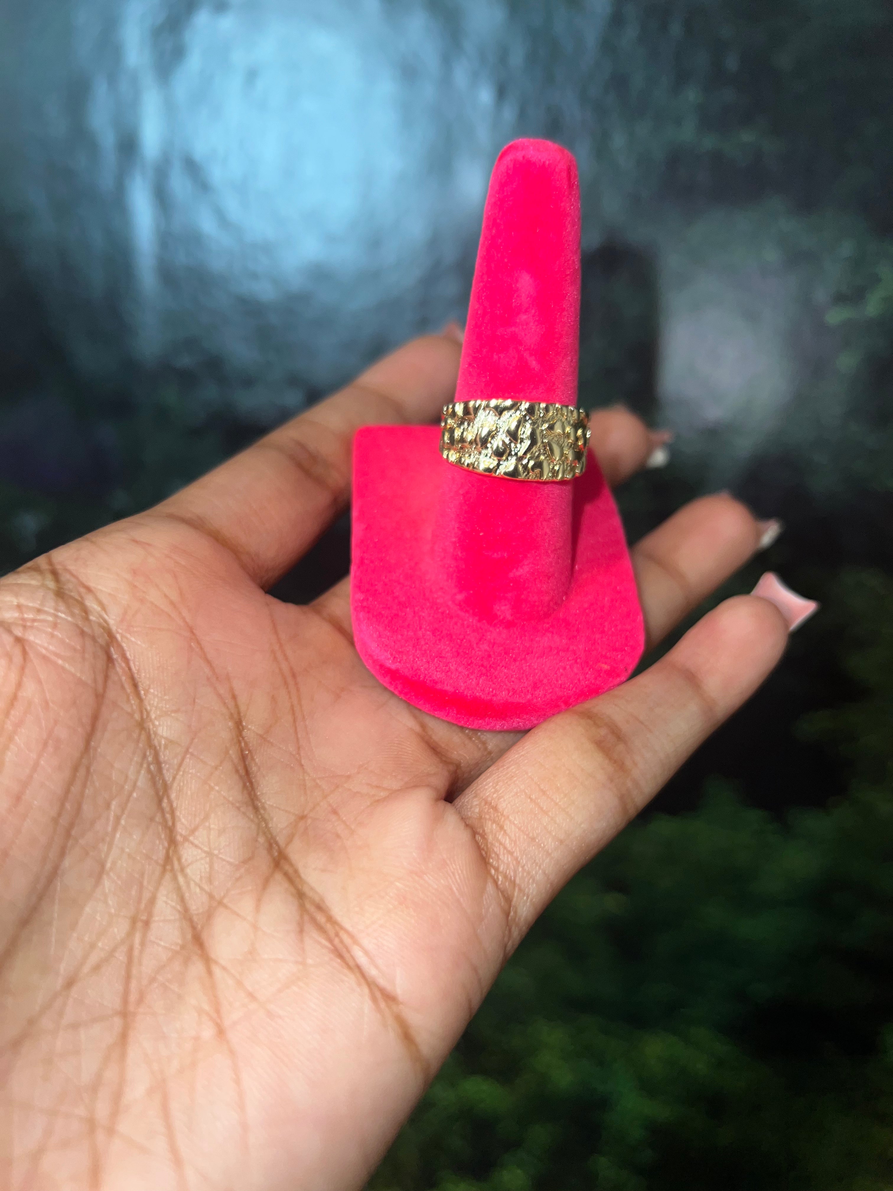Unisex nugget ring