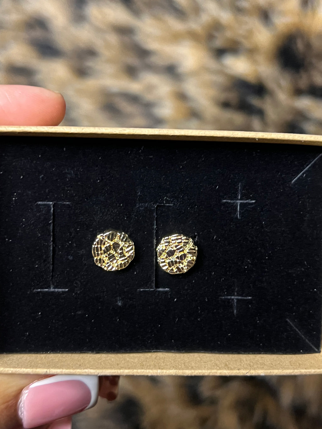 Nugget earrings style 1