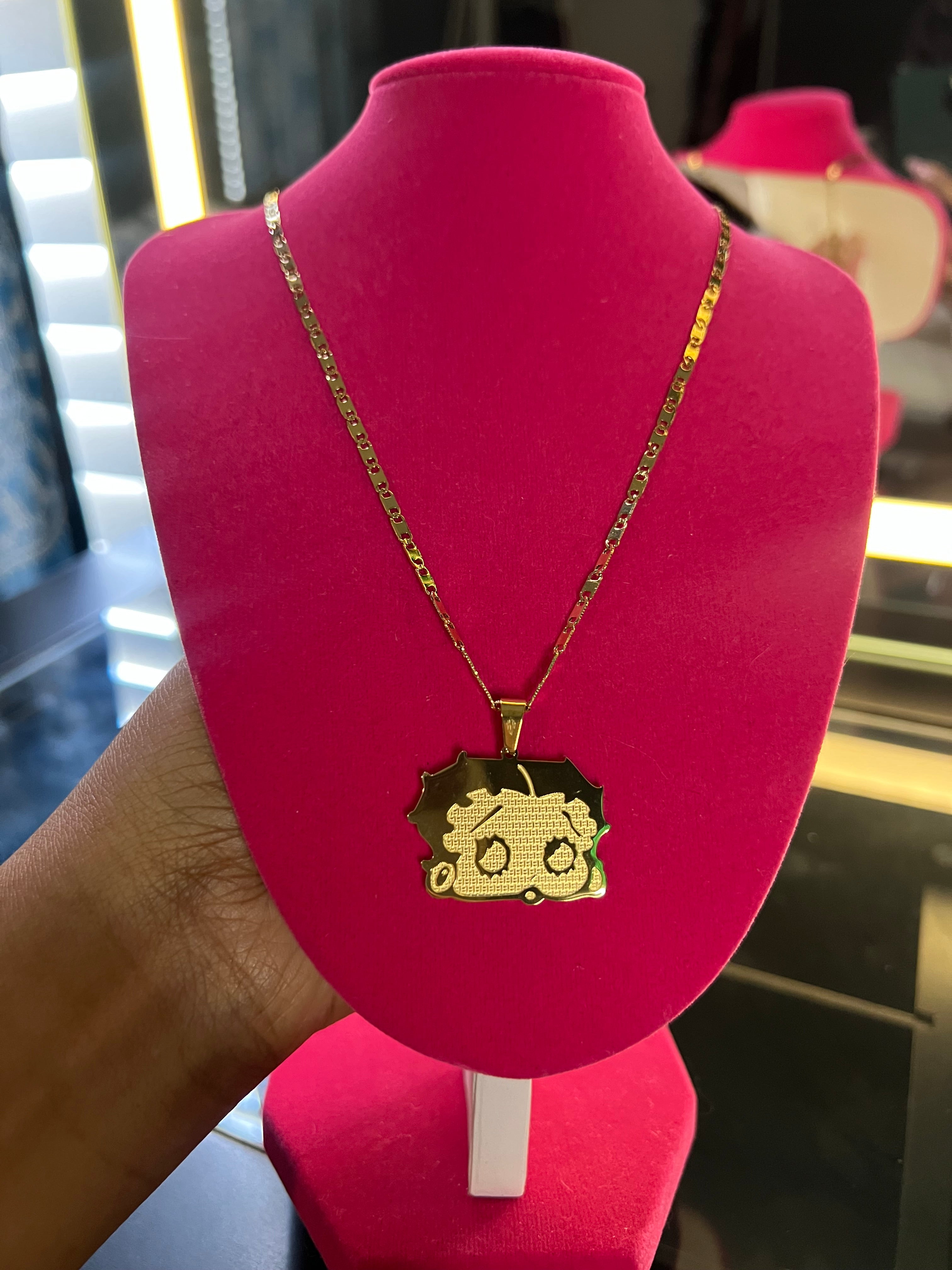BB necklace