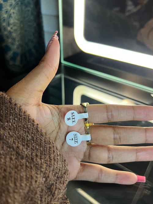 2 Finger hello kitty ring
