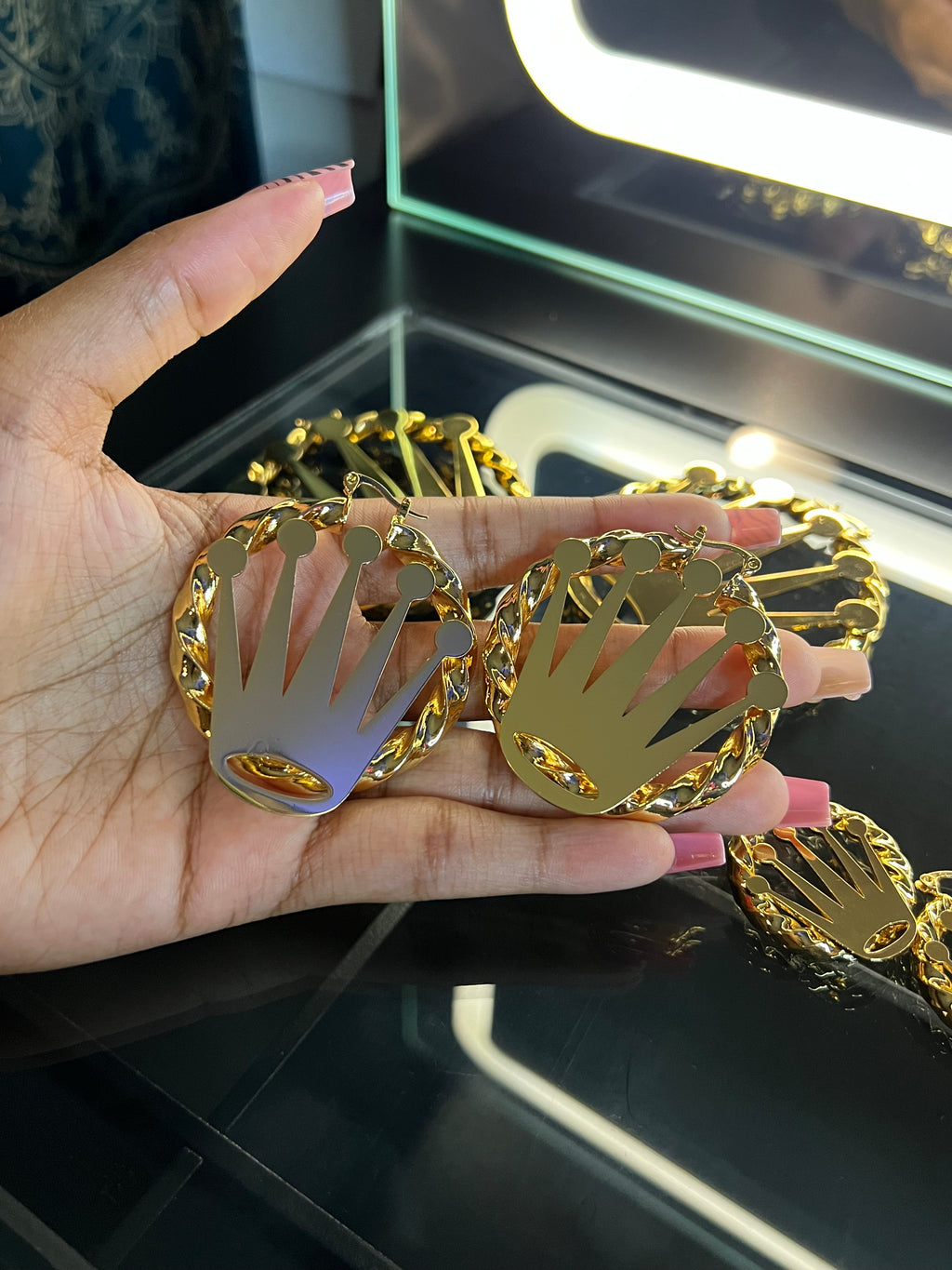 Crown hoops