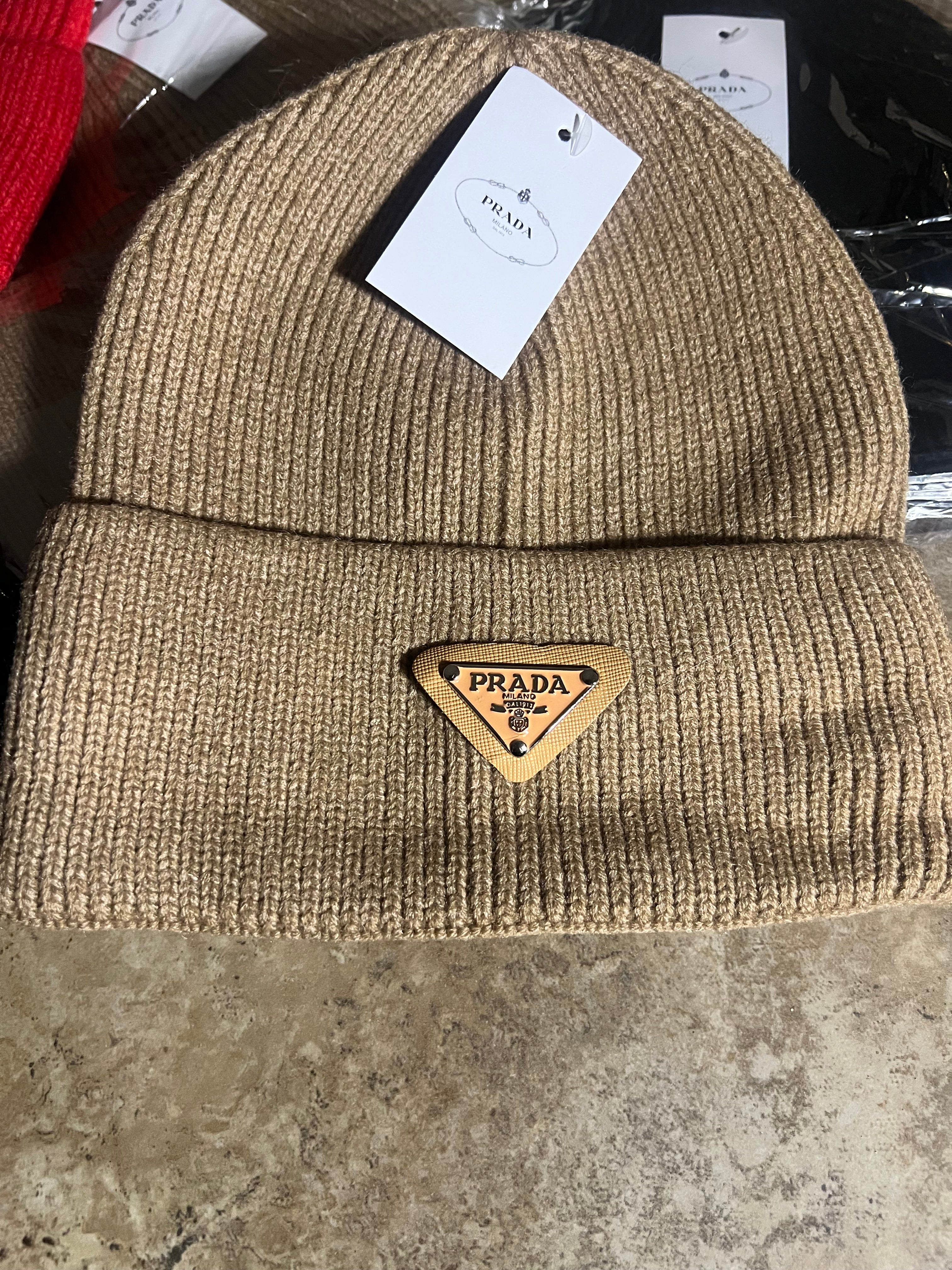 P beanie