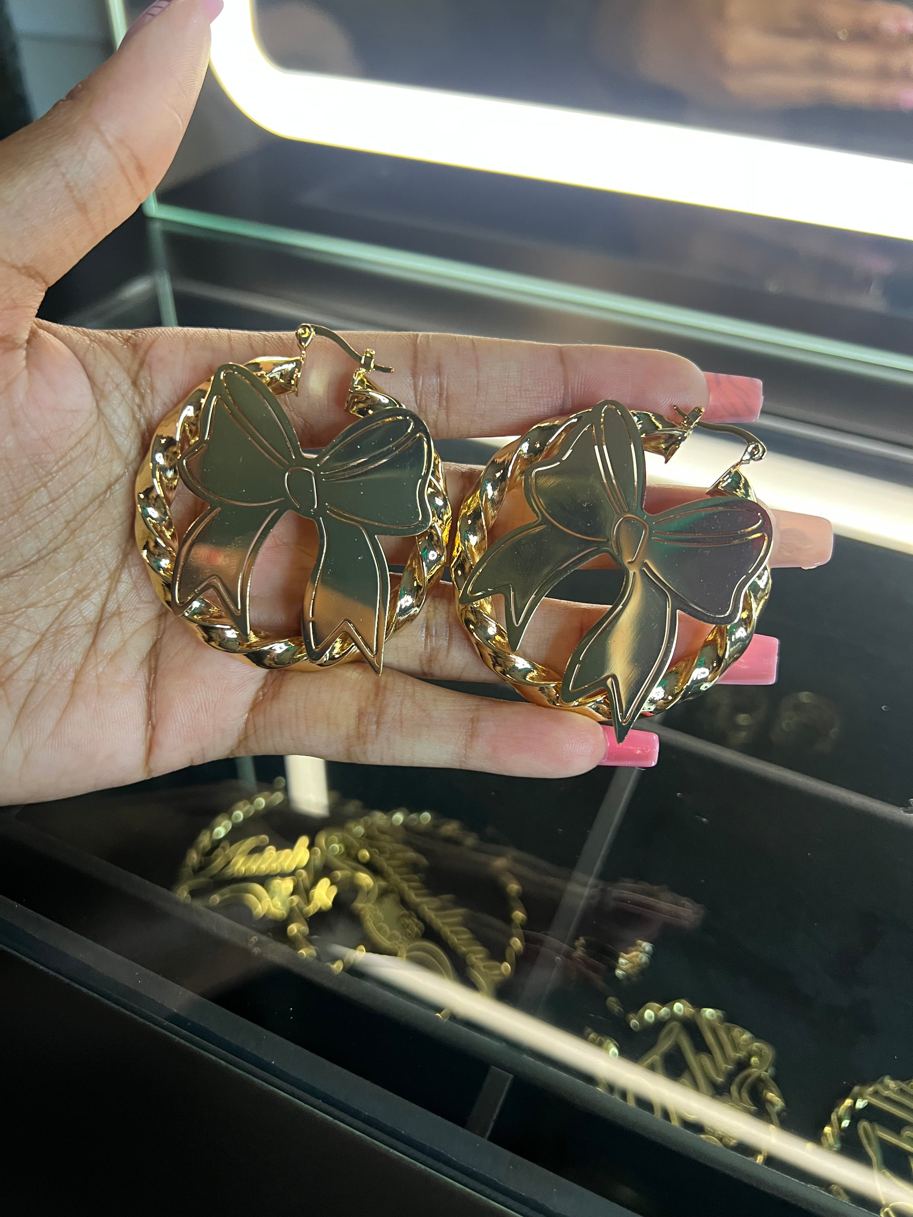 Bow hoops